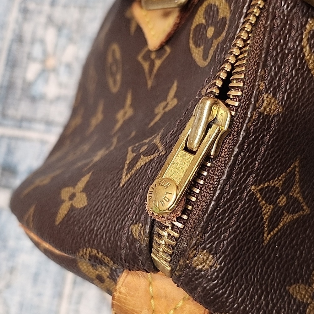 Louis Vuitton Brown Monogram Bag - Picture 5 of 10
